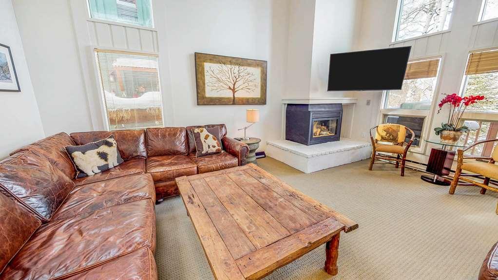 Snowmass Homes Collection, A Destination By Hyatt Residence Snowmass Village Room photo